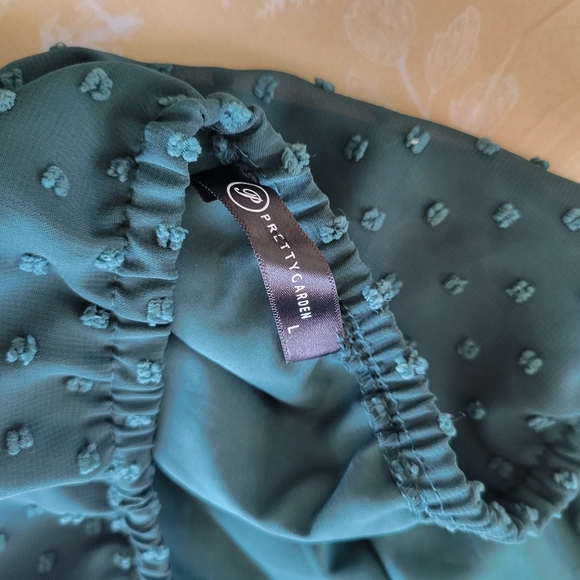 Pretty Long Green Halter Dress Loose Ruffle Maxi - Picture 7 of 7